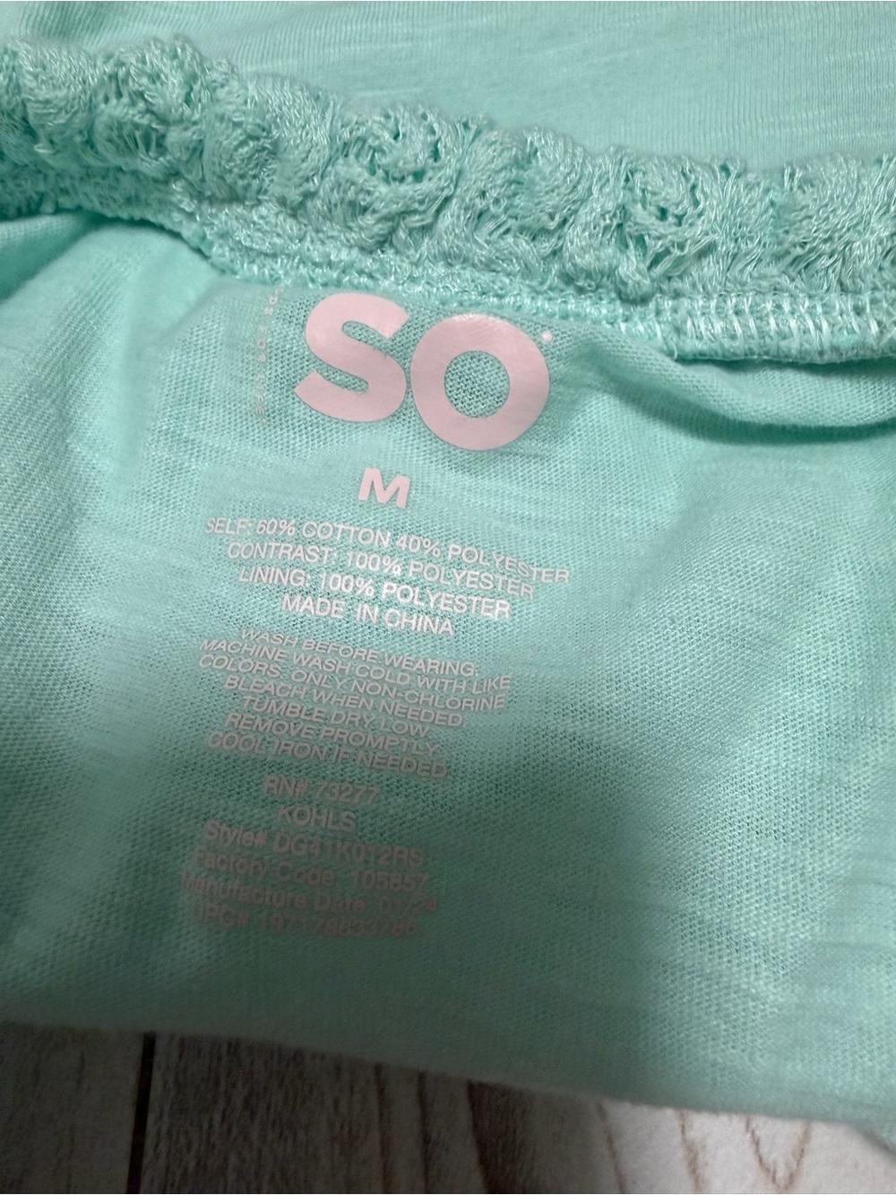 Mint Off-Shoulder Lace Ruffle Tank Top - Picture 3 of 3